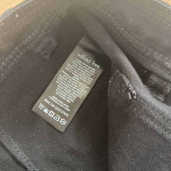 Aritzia Wilfred Free Modern Utility Black Pants Women’s Sz 8 - Picture 6 of 8